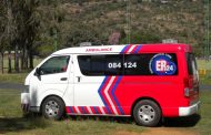 Man critically injured after falling off bakkie, Kathu.