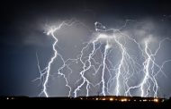 Six killed by lightning