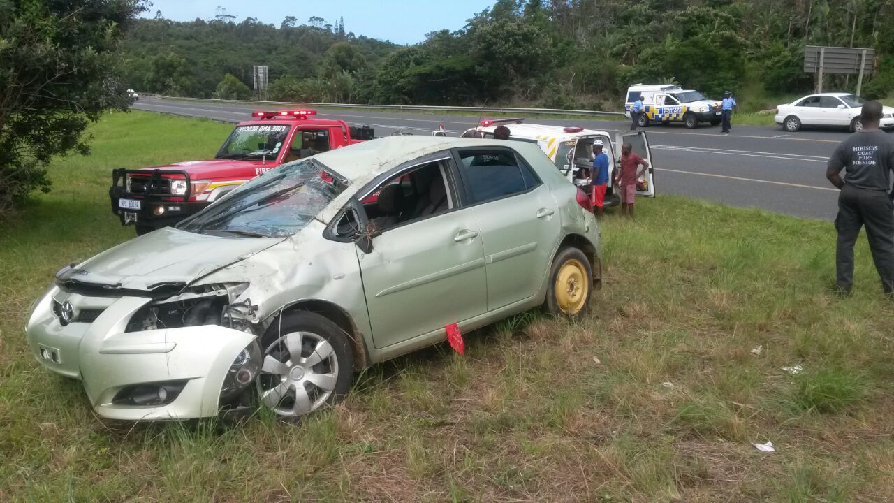 KZN R61 south coast vehicle rollover leaves one injured