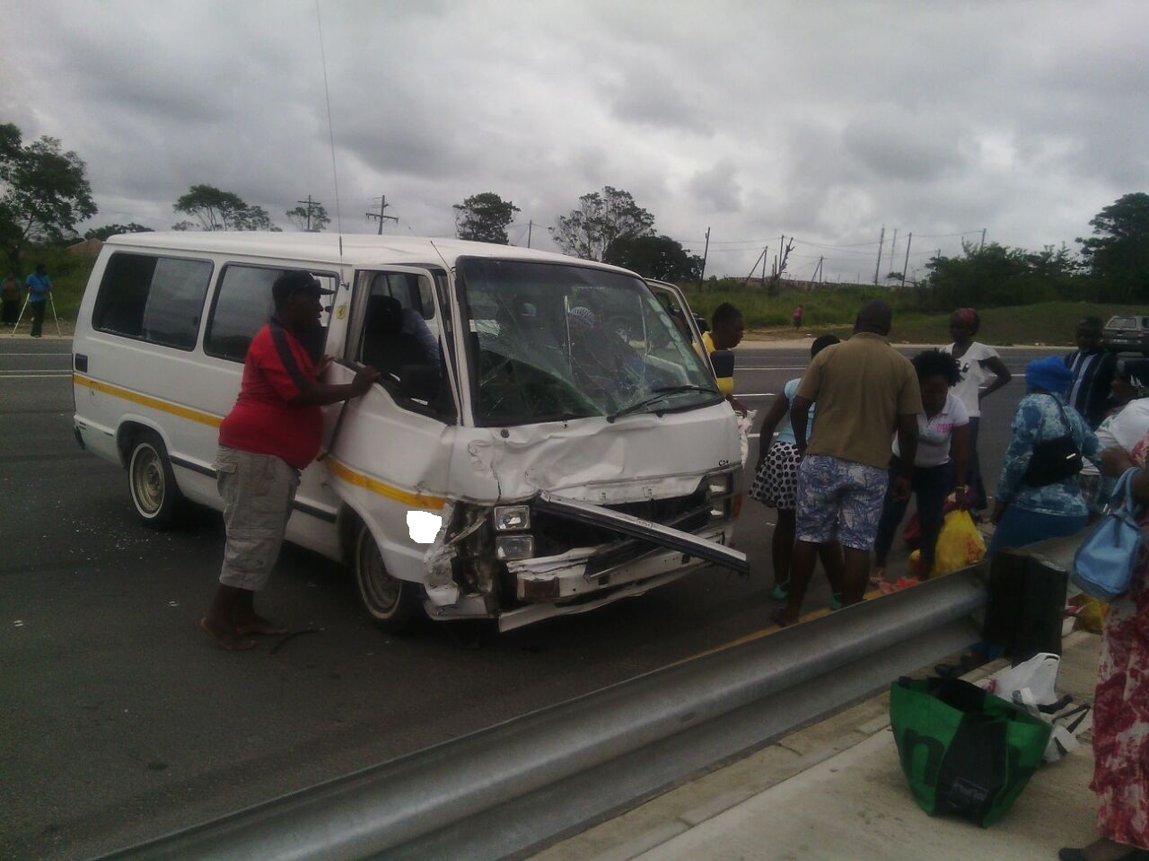 KZN N2 Merlwood collision leaves two injured