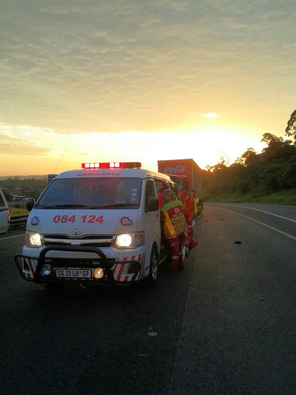 Tree falls on vehicle Durban