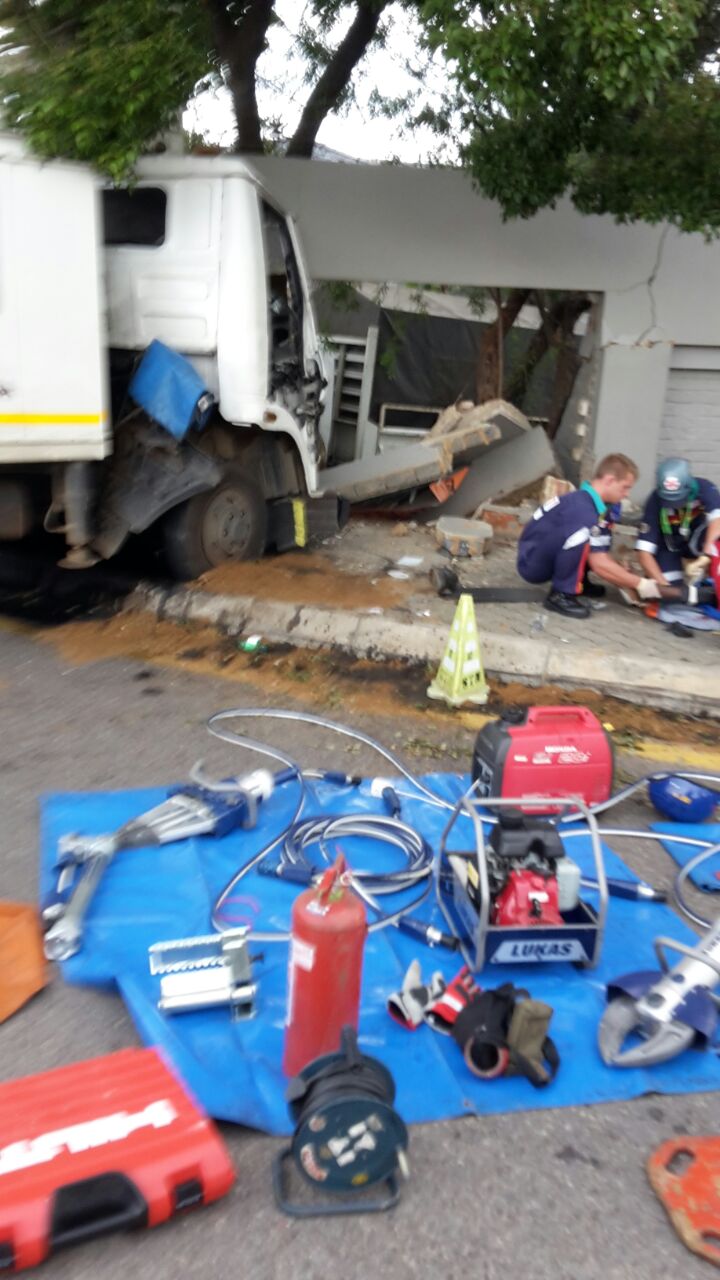 Fourways truck crash into wall leaves two injured