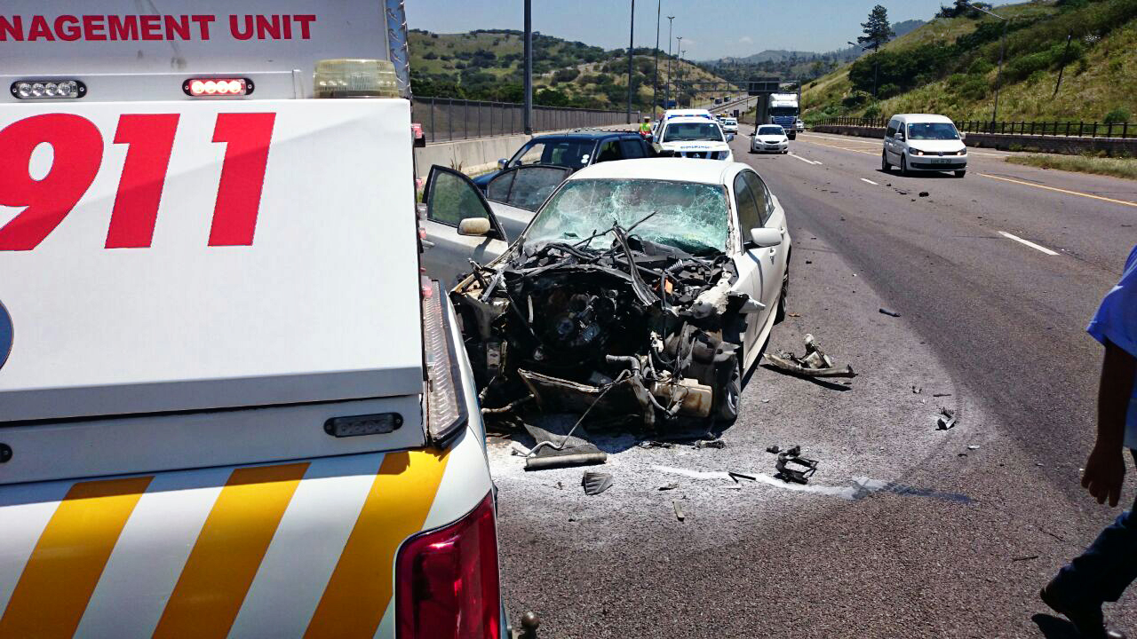N3 Pinetown collision leaves female seriously injured