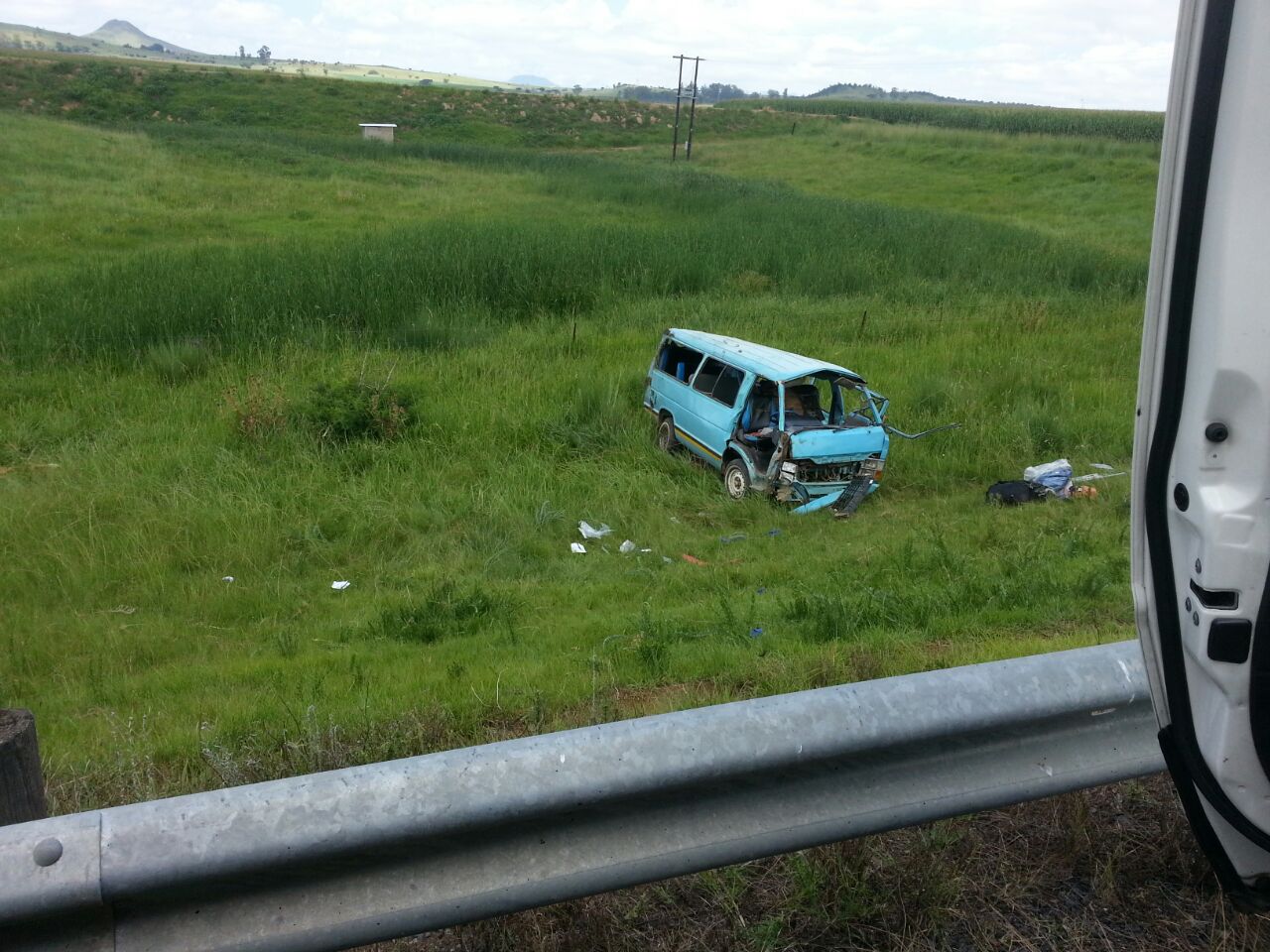 Six injured in taxi collision in Pinetown