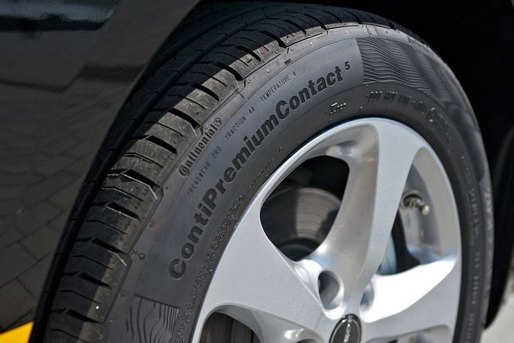 Continental's ContiPremiumContact 5 among top performers in German tyre test