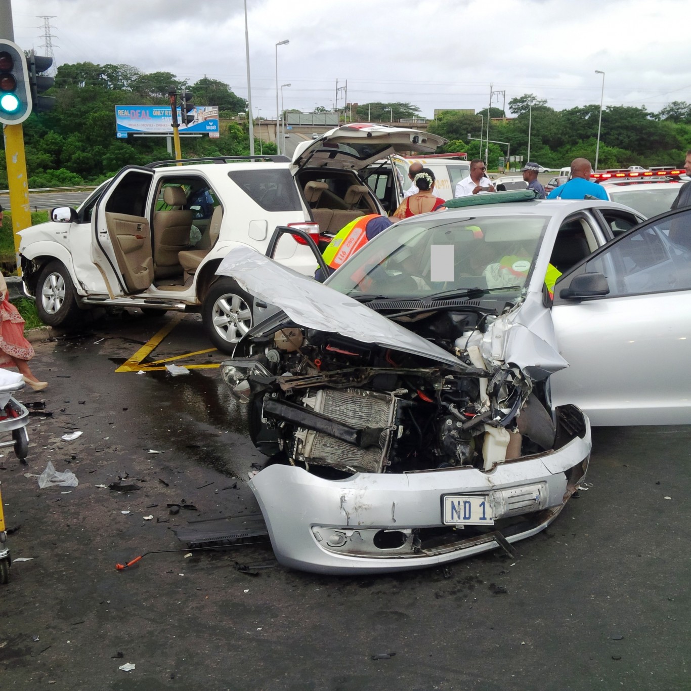 Collision leaves 9 injured on the bridge on the M1 over the N2