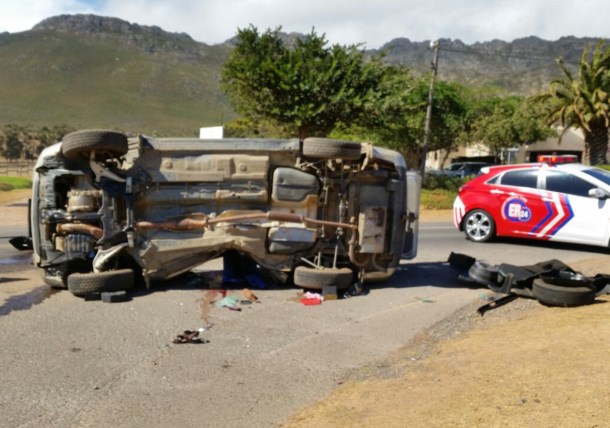 Two killed in motorcycle collision - Gordons Bay