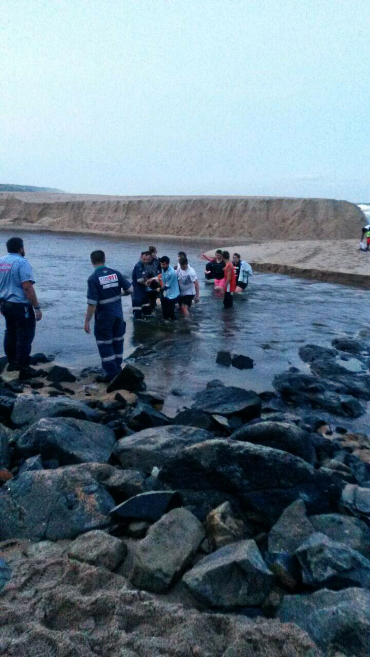 Mtwalumi beach accident leaves man seriously injured