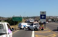 Road closed after vehicle flips on the M21 off ramp of the N2 south bound