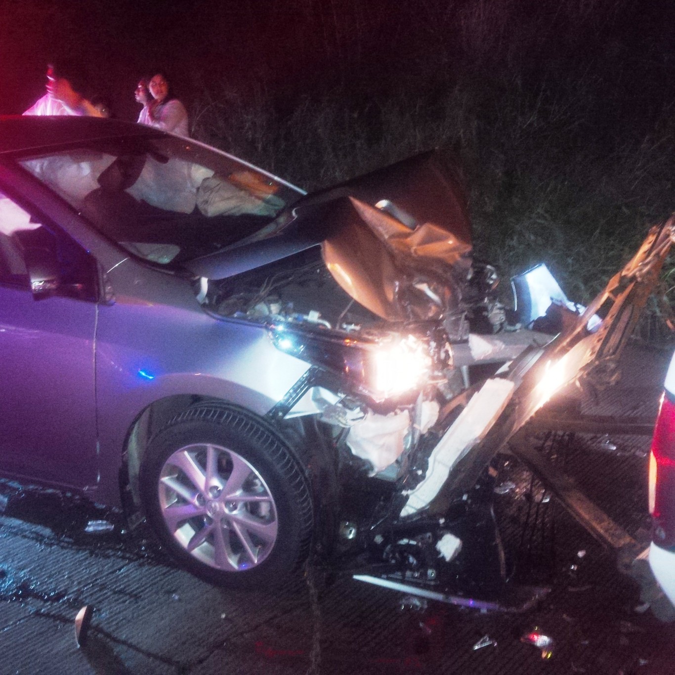 6 injured after head on collision Malvern, Durban