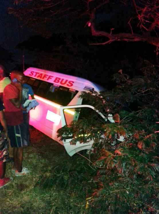 5 People injured in taxi crash in Brighton Road Bluff