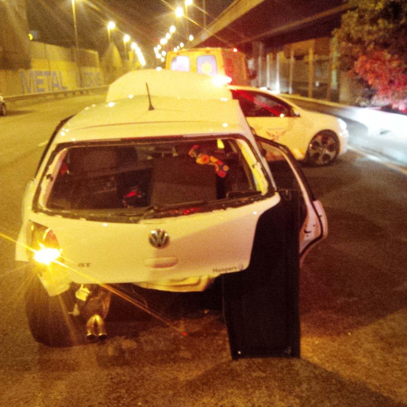 3 Hurt in early morning collision in Durban