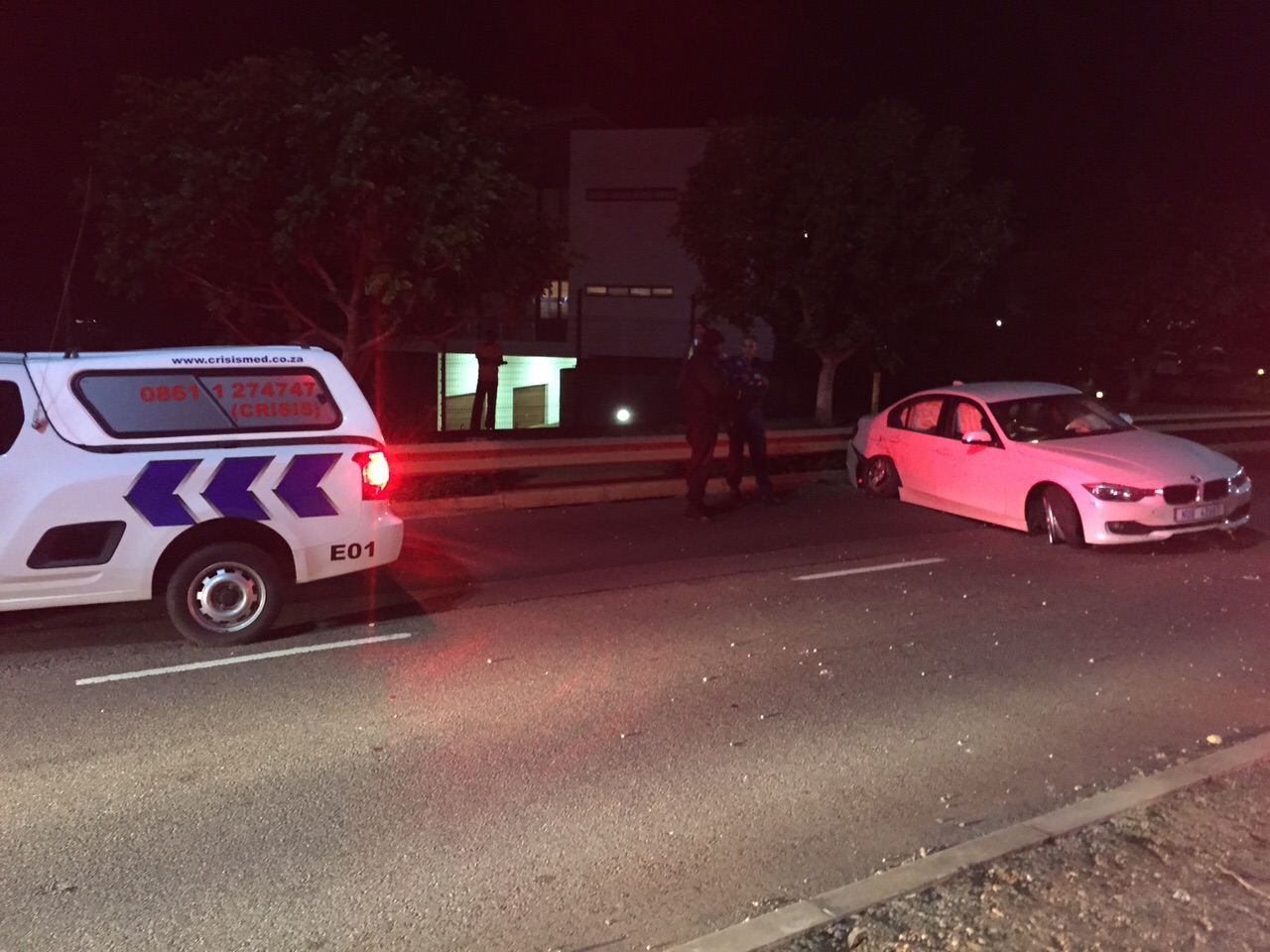 Light motor vehicle collision causes secondary accident, Umhlanga Rocks Drive