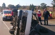 13 injured after taxi overturns