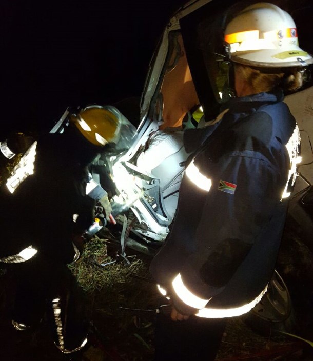 Two injured as vehicle plunges down embankment on the M13
