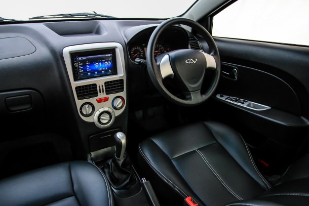 chery-j2-swag-interior_1800x1800-417179