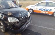 Vehicles collide after braking to avoid crashing into cattle on Malibongwe Drive in Cosmo City