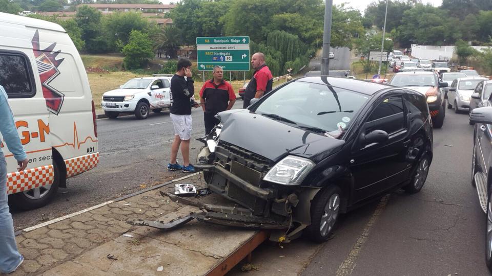 One injured in collision at intersection in Randburg