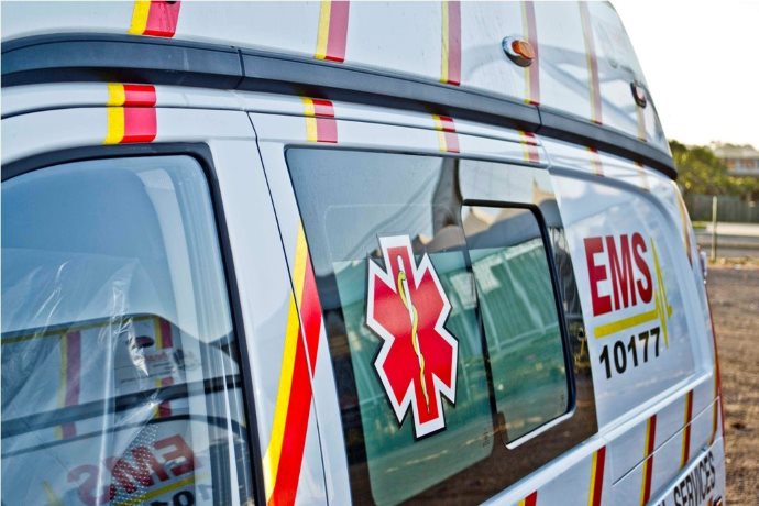 3 Deaths and 16 injuries in collision between bus and minibus near Kokstad