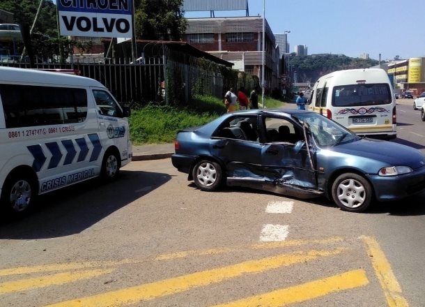 Two hurt as taxi crashes into car in Umgeni Park Durban