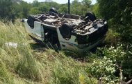 Fourteen injured after taxi overturned on Kamagugu road in Nelspruit