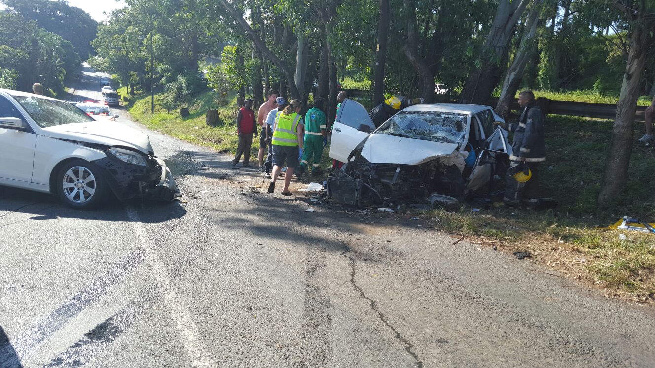 One killed and six injured in head on collision in Pinetown