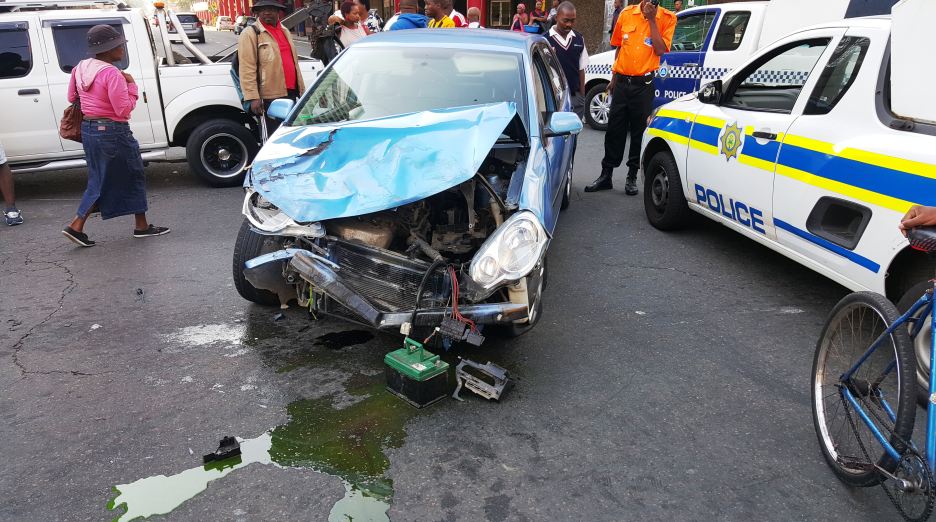 One injured in collision at intersection in Durban
