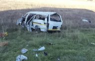 Free State taxi rollover near Warden leaves 2 dead - 13 injured