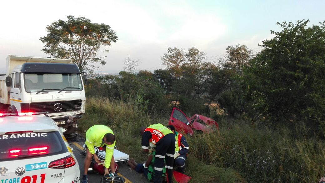 One killed and another injured in crash on the R614  in Wartburg, Pietermaritzburg