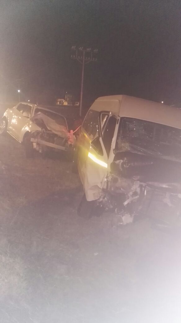 8 Injured in taxi collision on the N12 in Warrenton, Northern Cape.