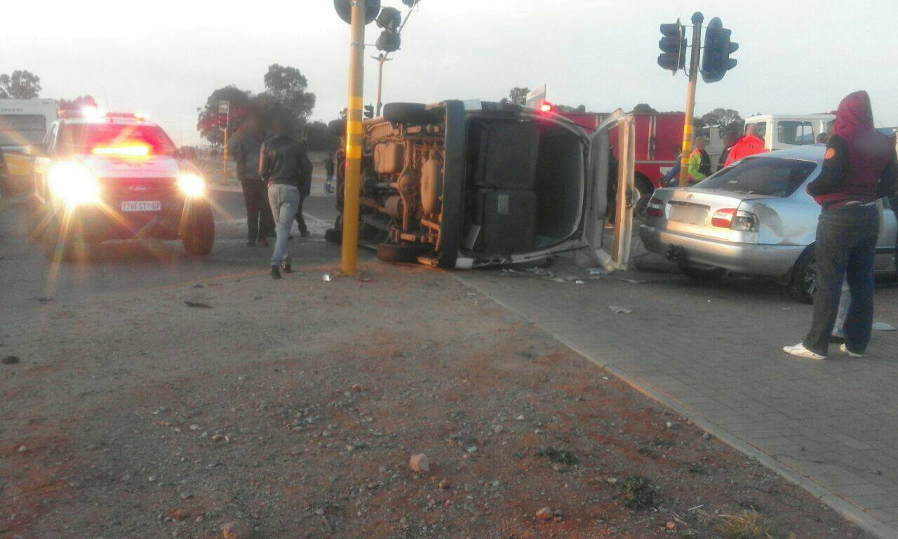 Seven injured in collision at intersection in Kempton Park