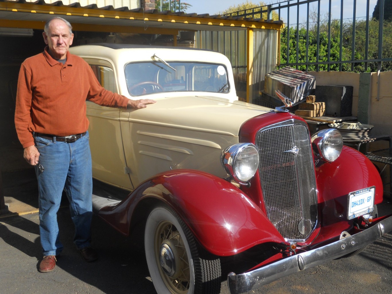Ben van Rooyen’s 1934 Chevrolet during the filming of a US miniseries.