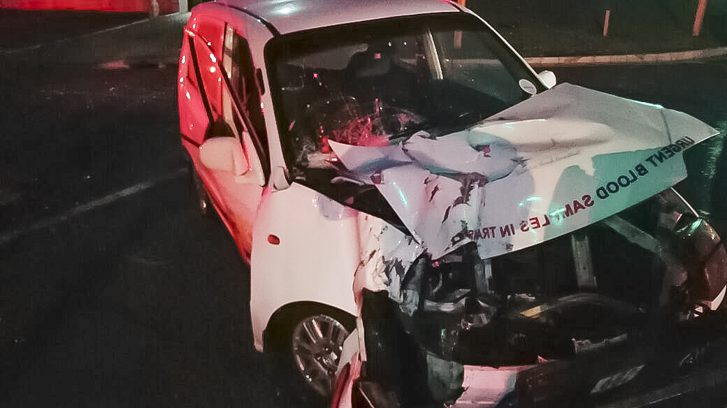 Amanzimtoti hit and run crash leaves vehicle driver injured