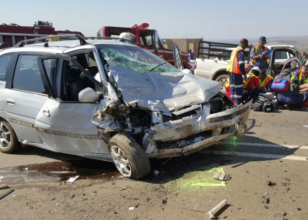 Woman killed after head-on collision on the R56 in Pietermaritzburg