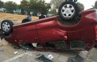 Collision after taxi driver allegedly skipped red traffic light in Douglasdale.