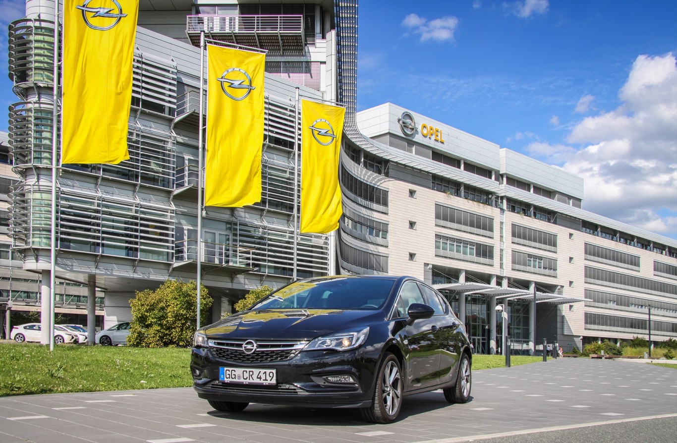 Already Over 250,000 Orders for New Opel Astra