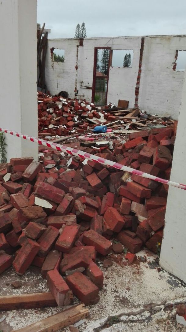 durban-cbd-building-collapse-leaves-one-dead-2