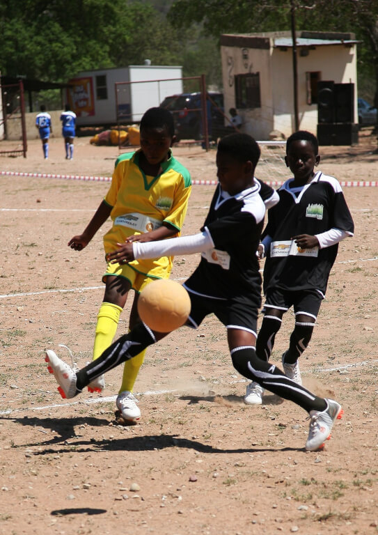 Chevrolet Ute Force and Dreamfields Project host a day of football for boys and girls.