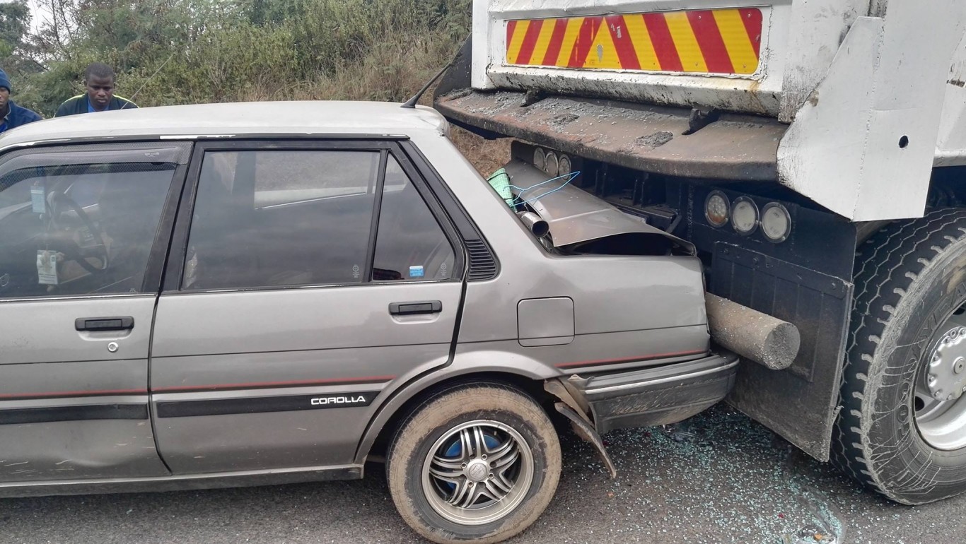 Four Injured In Collision, R102 Verulam