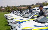 Vehicle handover for detectives in Mthatha