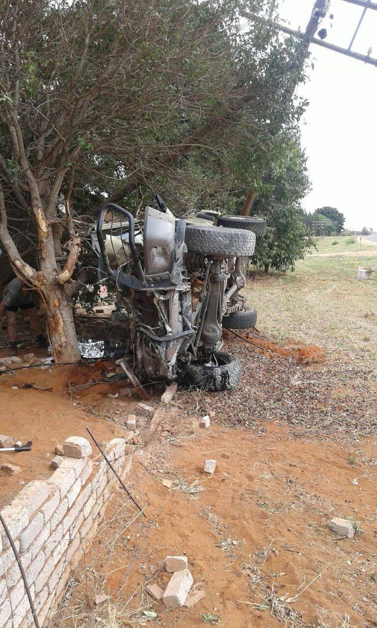Fatal rollover on the R510 at Chaletsriver Lephalale in the Waterberg district