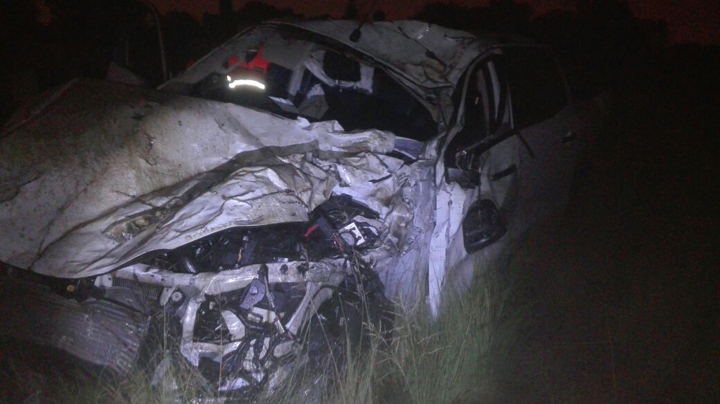 One killed, one injured after bakkie rolls on Meadow road in Modderfontein