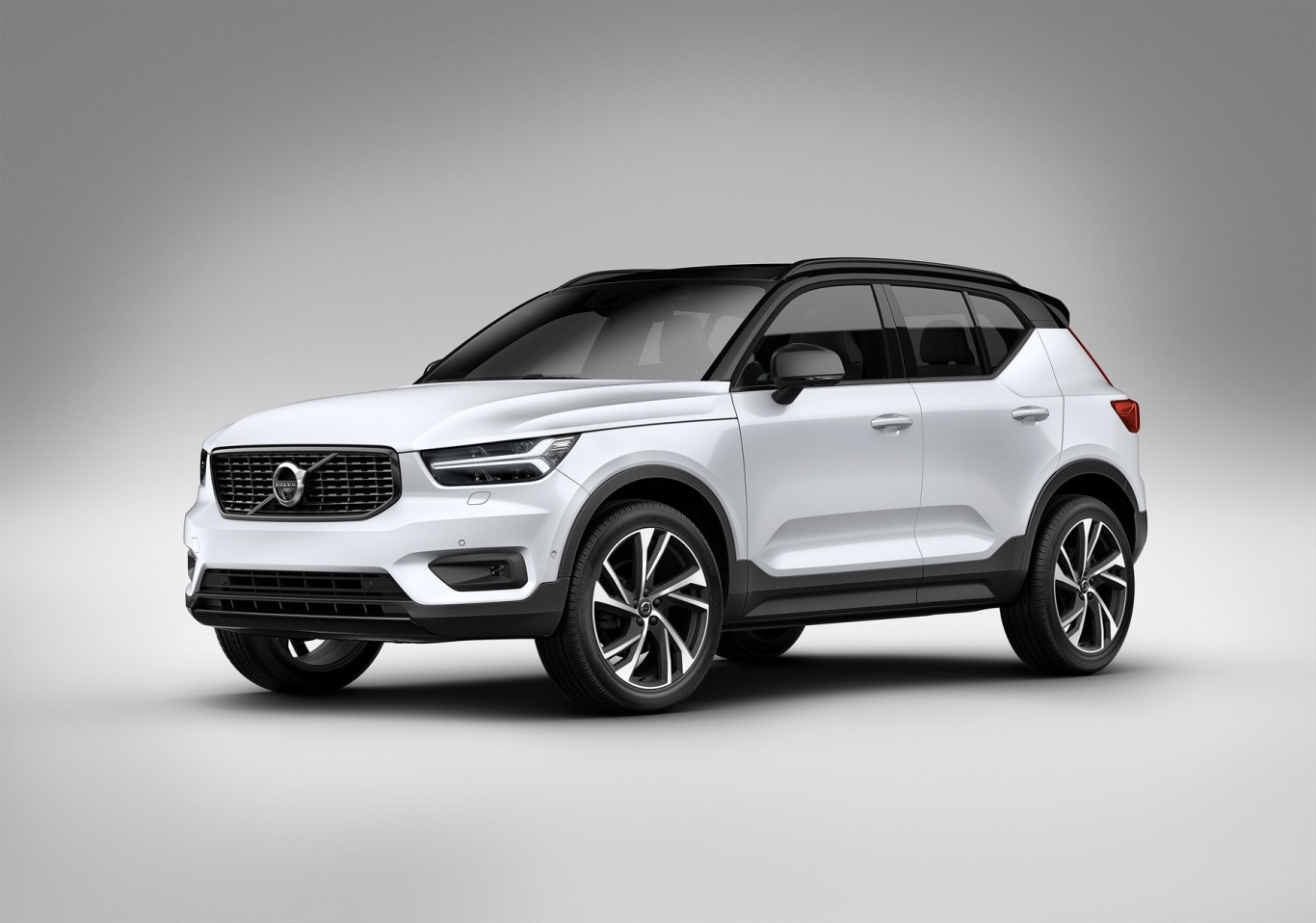 The New Volvo XC40 is named 2018 European Car of the Year