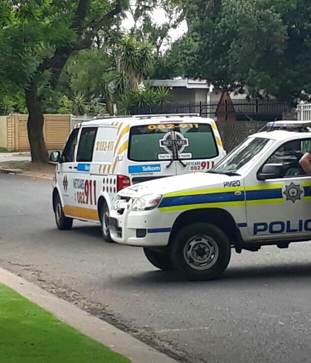 A Robber has been shot when a victim retaliated on Skinner Street, Pretoria