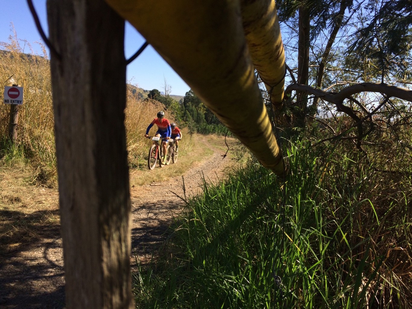 AmaBokkeBokkies mix it up after mechanical at joBerg2c