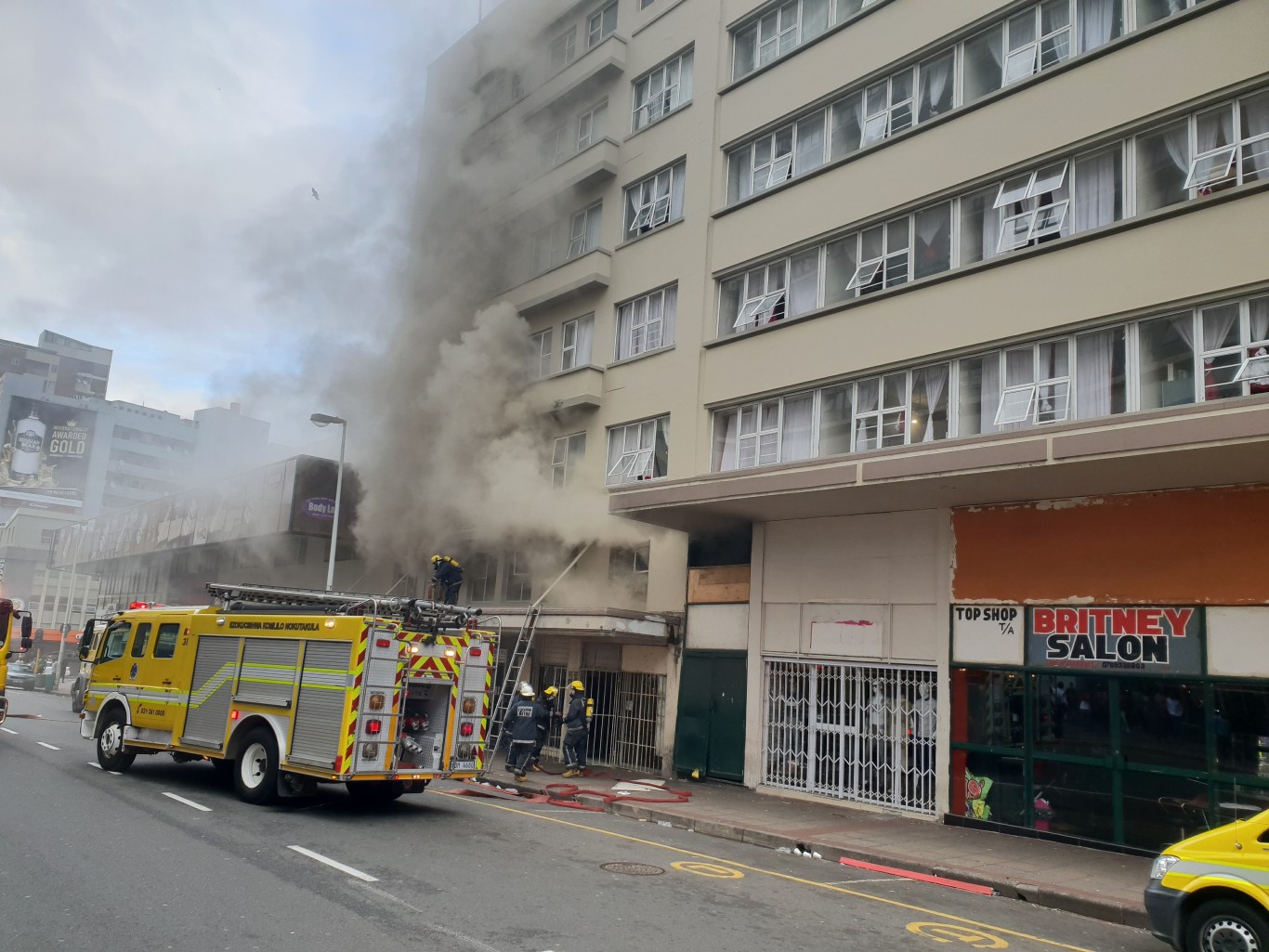 A Fire has broken out in a hotel in West Street between Point Road and Gillespie Street in Durban