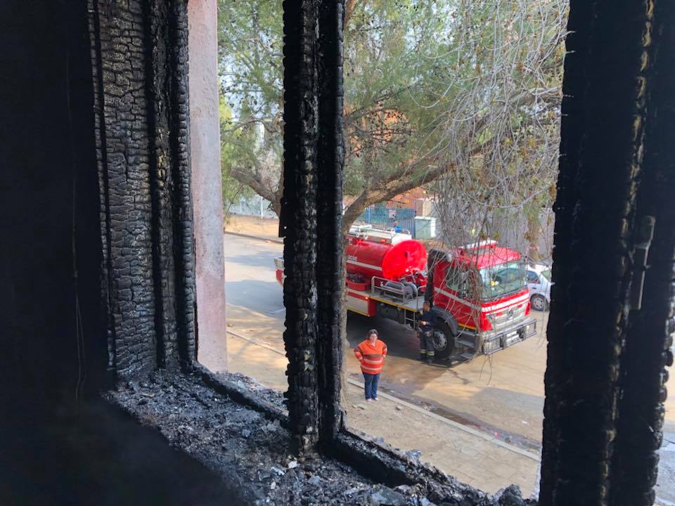 Residential flat in Lombaard Street in Hilton, Bloemfontein destroyed in fire