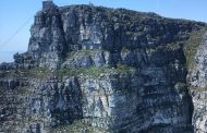 Rock climber airlifted from Table Mountain and flown to Vincent Palotti Hospital after falling approximately 30 metres