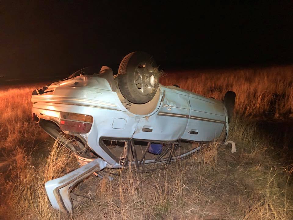 One killed and 3 injured in rollover on the N1 close to Edenburg yesterday evening.