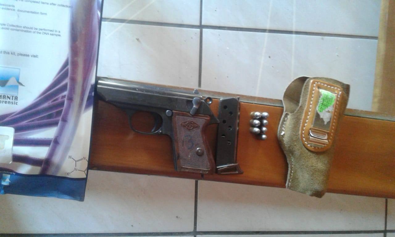 Police busted two with unlicensed firearm
